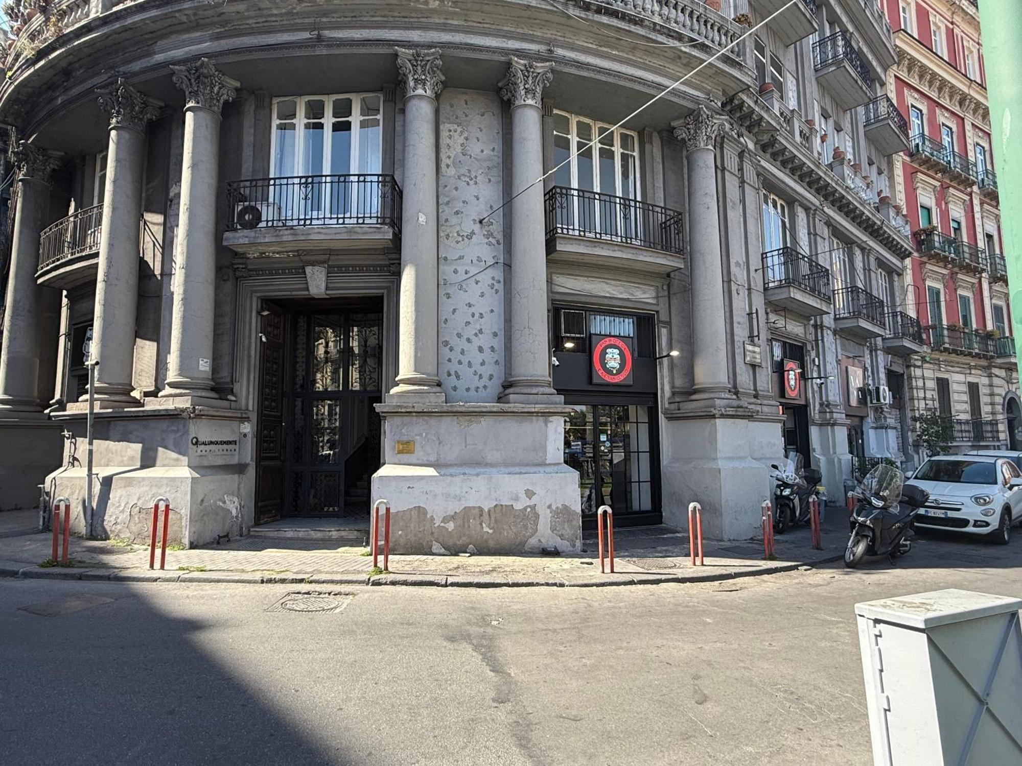 La Piazza Suite 나폴리 외부 사진